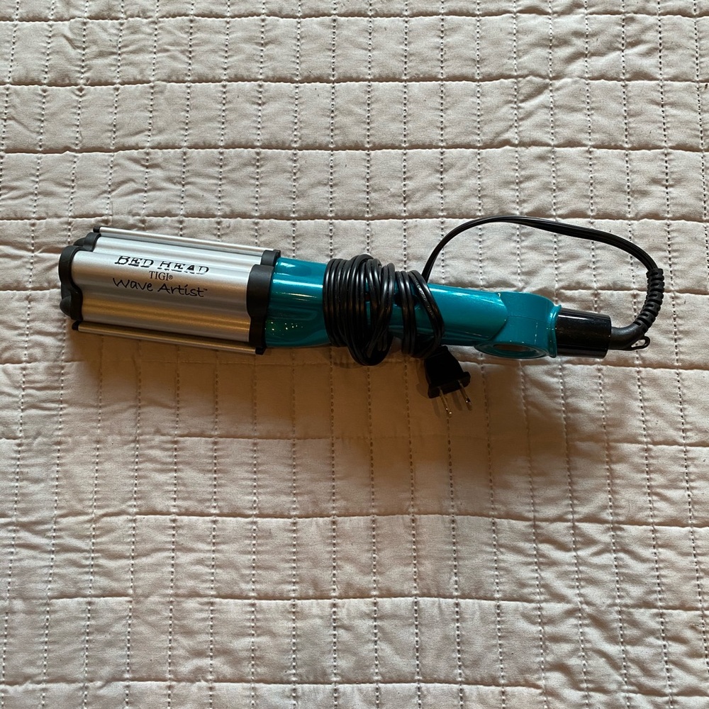 Bed Head Wave Artist